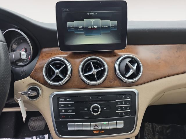 Used 2018 Mercedes-Benz GLA 250 image 10