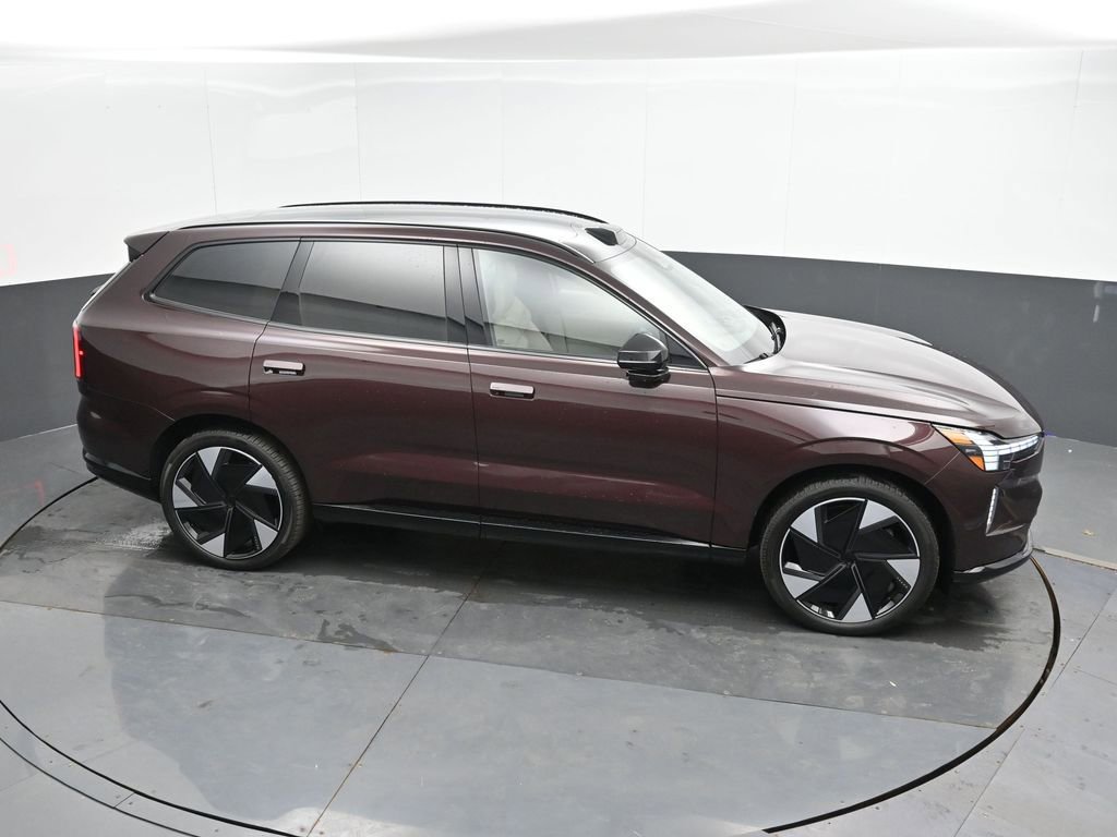 New 2025 Volvo EX90 Ultra image 33