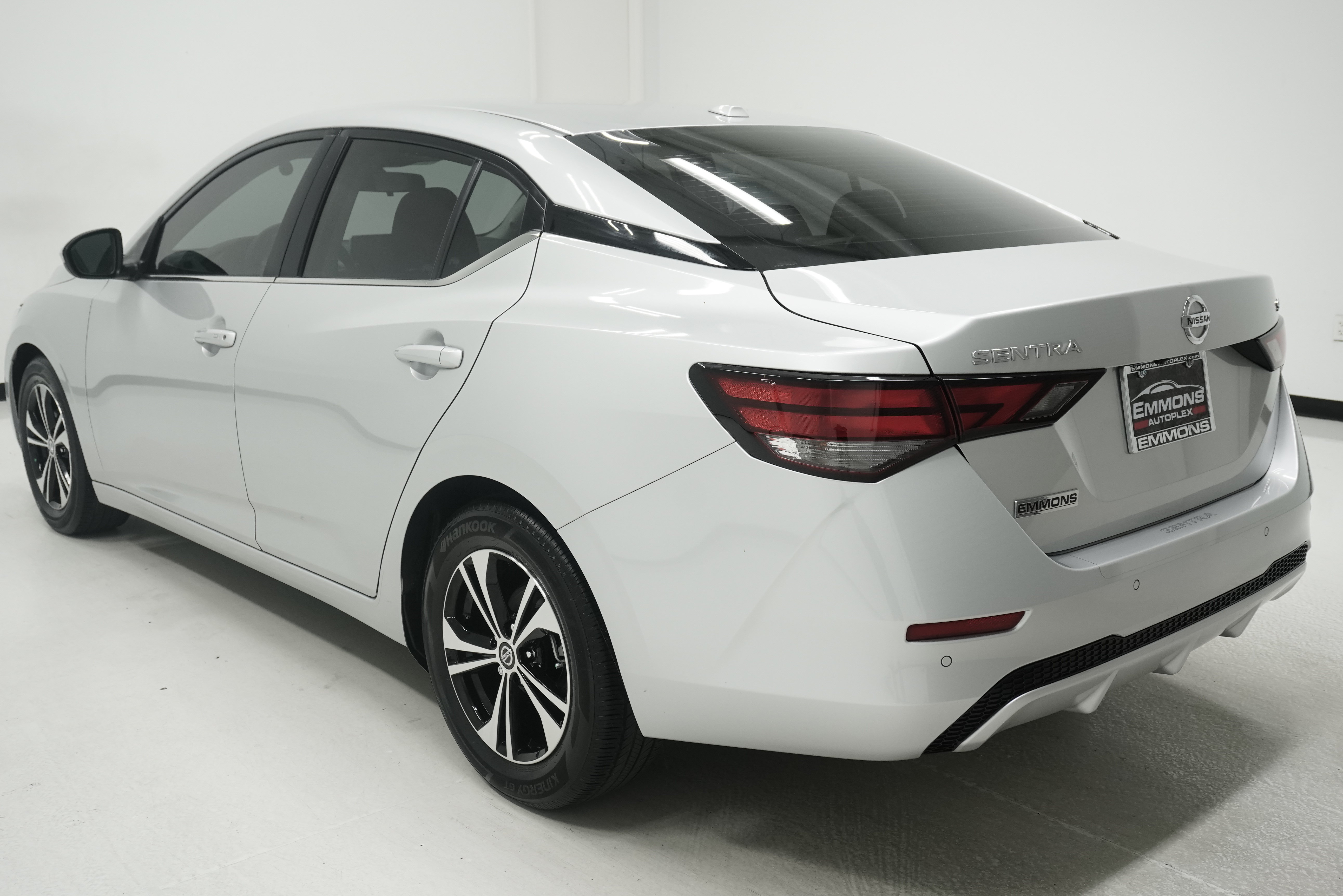 Used 2023 Nissan Sentra SV FWD image 6