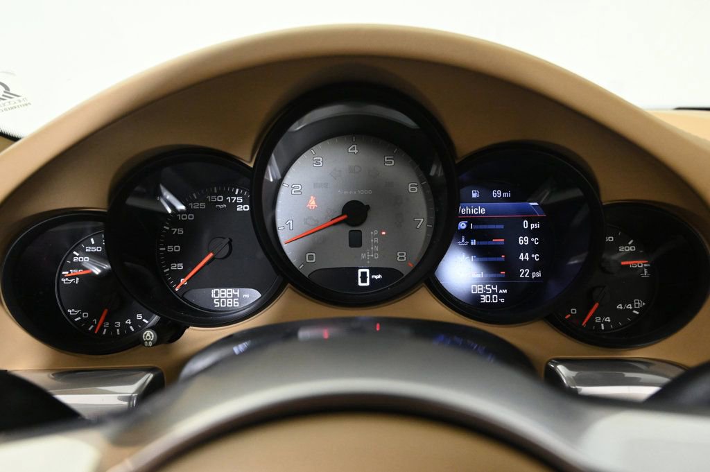 Used 2017 Porsche 911 Carrera S image 15