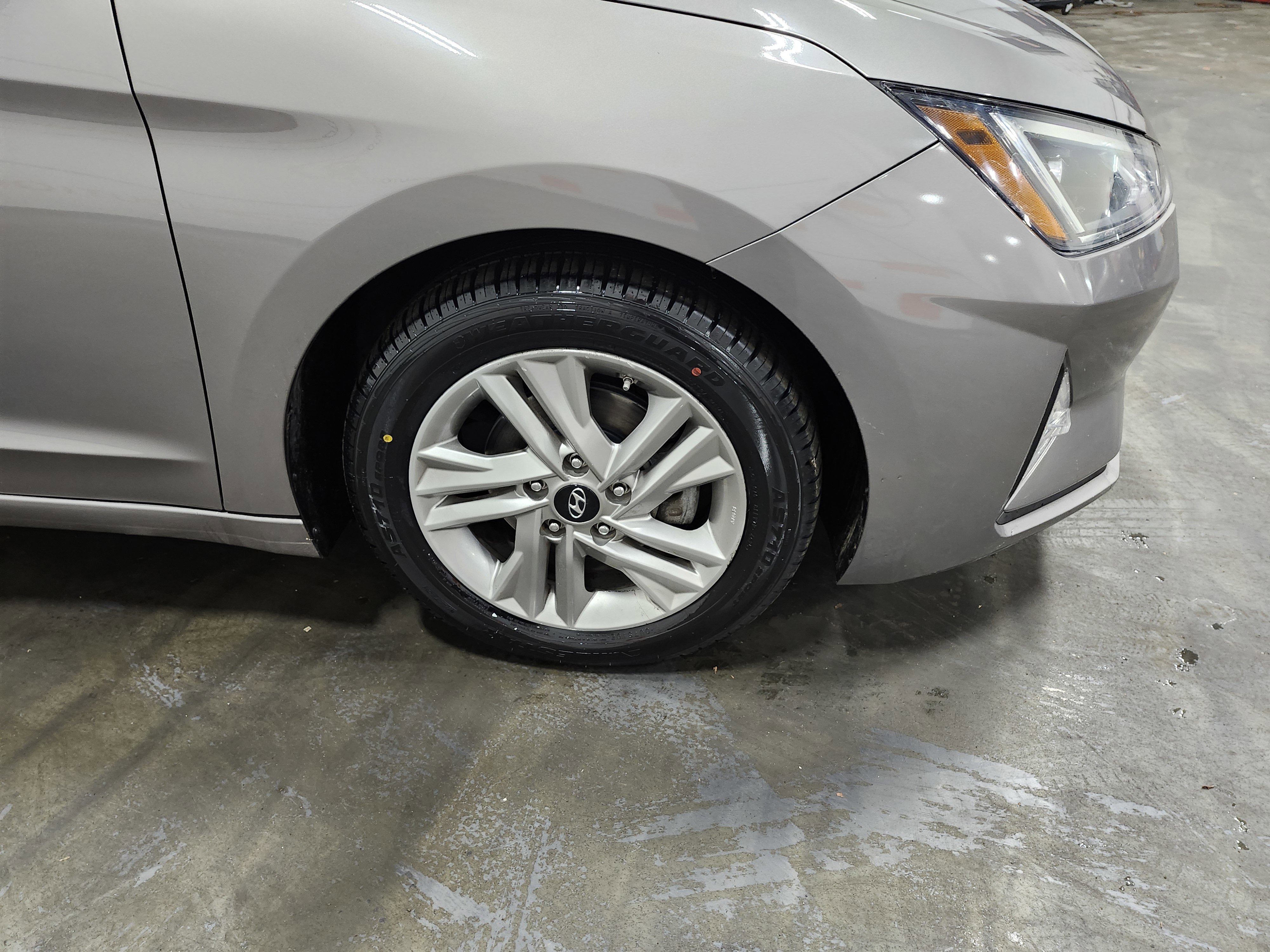 Used 2020 Hyundai Elantra SEL image 9