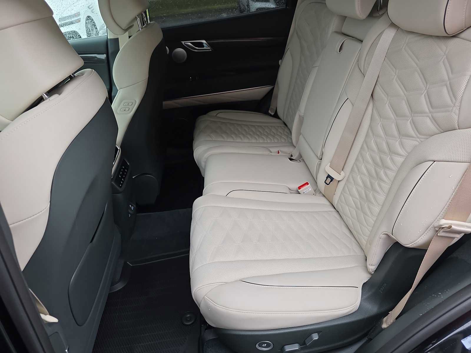 New 2026 Genesis GV80 3.5T e-SC image 24