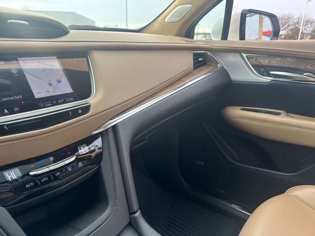 Used 2023 Cadillac XT5 Premium Luxury w/ Platinum Package image 22