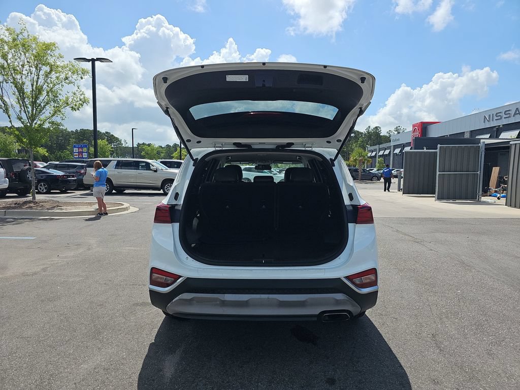 Used 2019 Hyundai Santa Fe SE FWD image 17