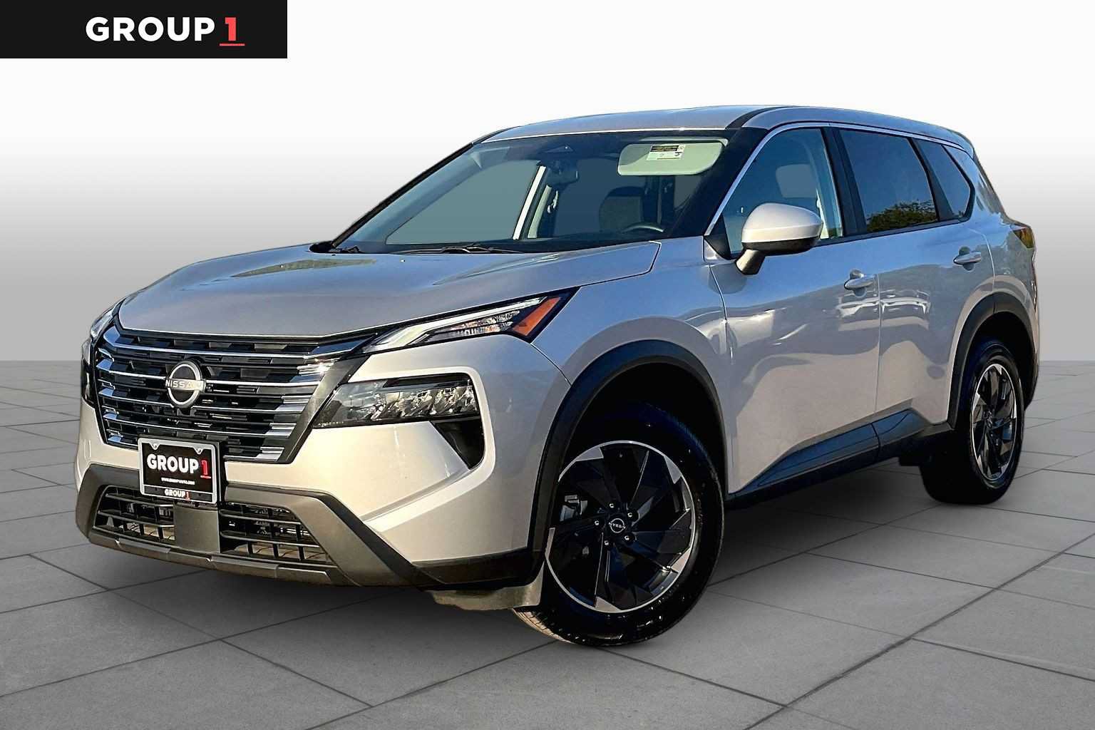 Used 2025 Nissan Rogue SV