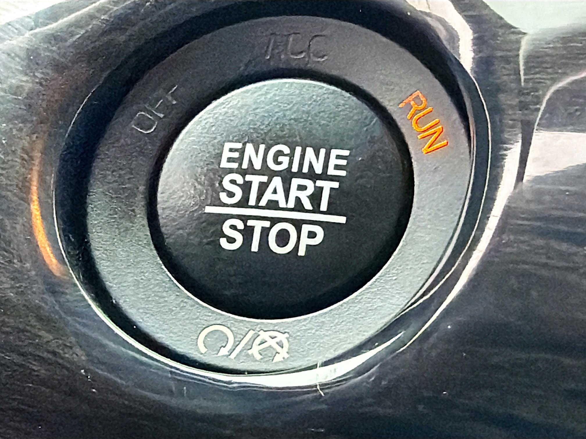 Used 2020 Jeep Grand Cherokee Overland image 34