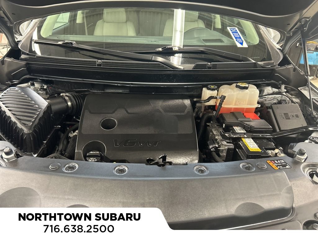 Used 2023 Buick Enclave Premium AWD/4WD image 19