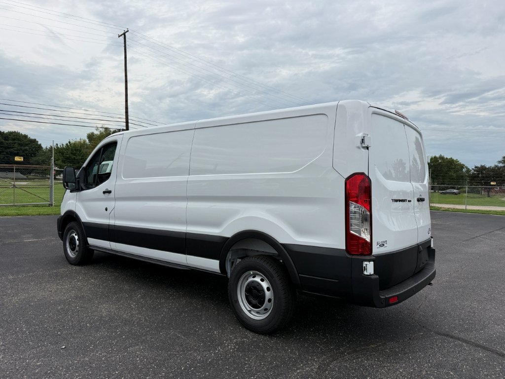 New 2026 Ford Transit 150 Low Roof RWD image 4