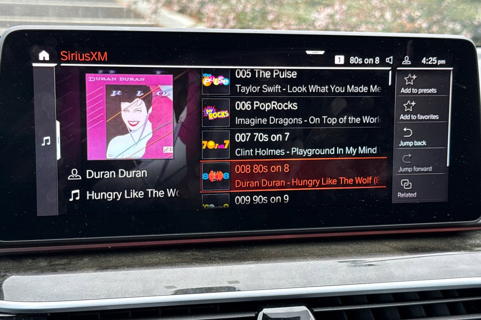 Certified 2023 BMW 540i w/ Premium Package image 23