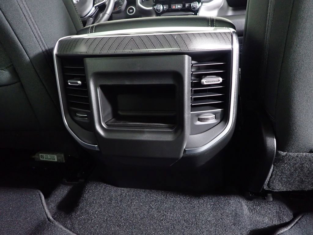 New 2026 RAM 1500 Express AWD/4WD image 37
