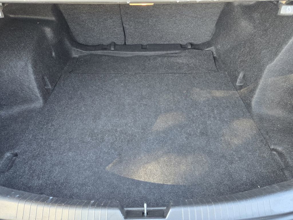 Used 2024 Chevrolet Malibu LT image 32