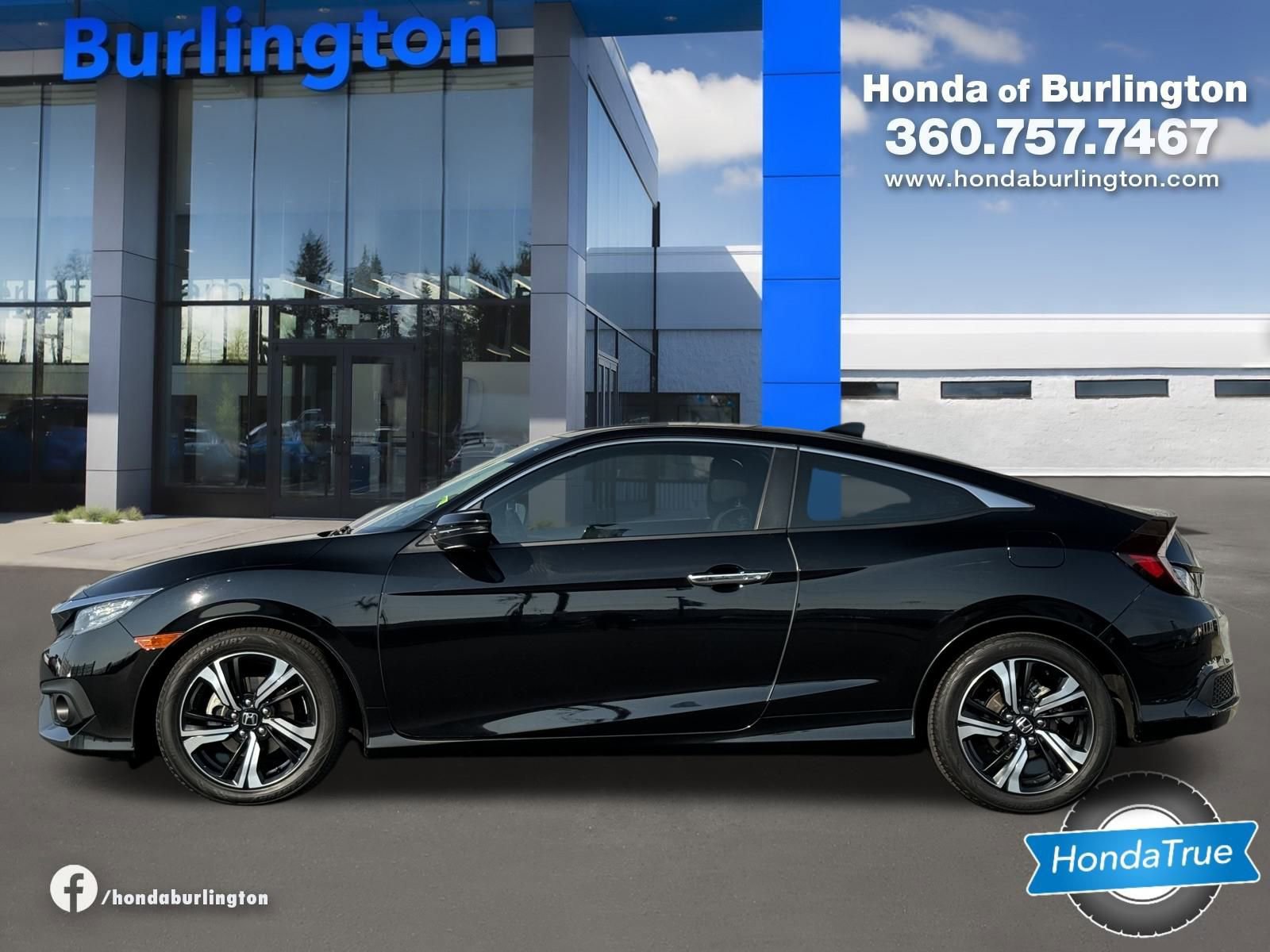 Used 2018 Honda Civic Touring image 3