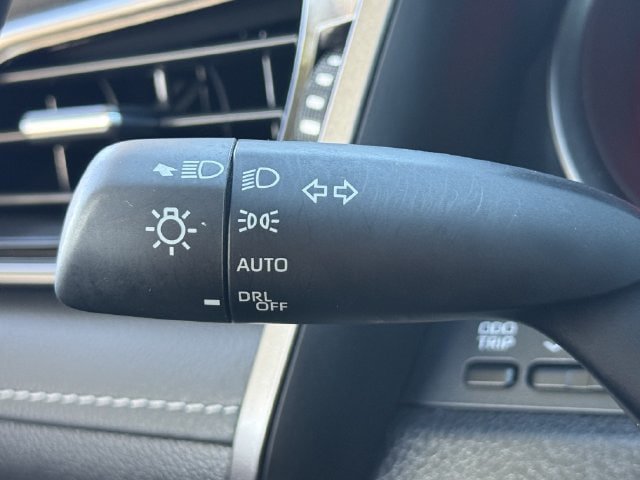 Used 2024 Toyota Camry XSE w/ Navigation Package FWD image 21