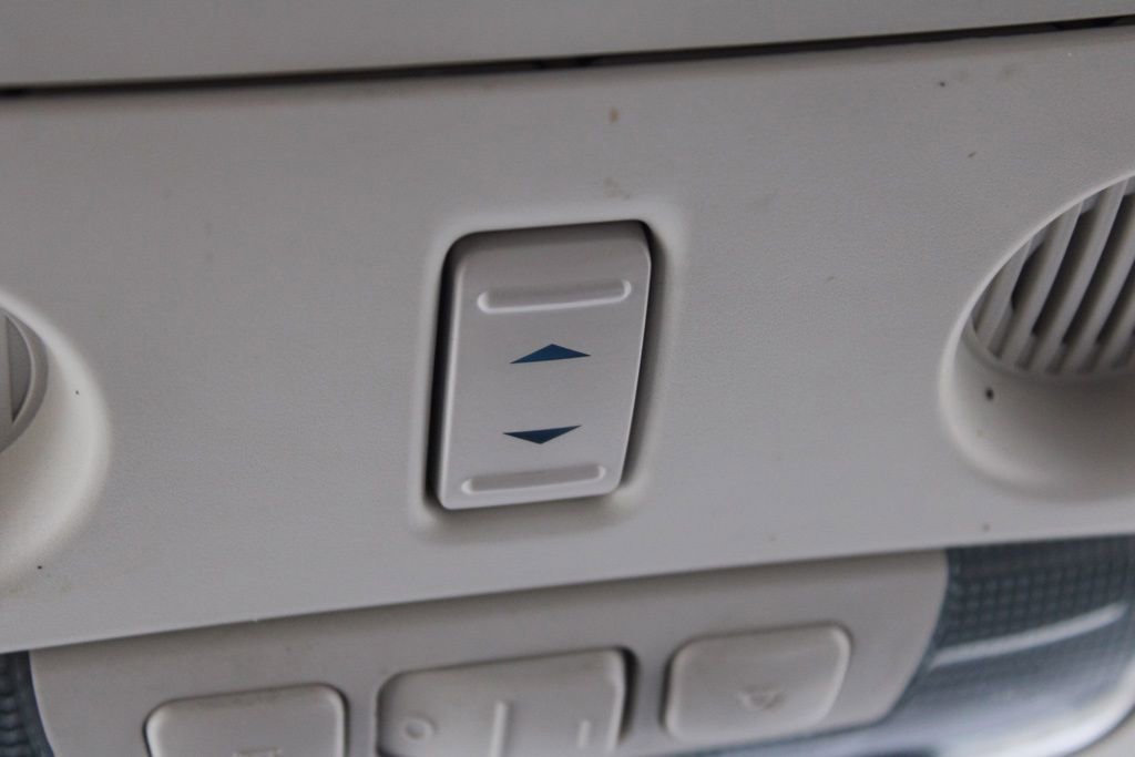 Used 2018 Ford EcoSport SE w/ SE Convenience Package image 27