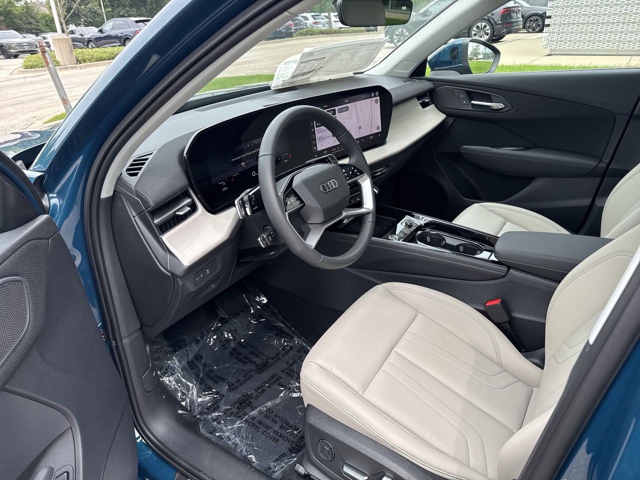 New 2026 Audi Q3 quattro 2.0T AWD/4WD image 2