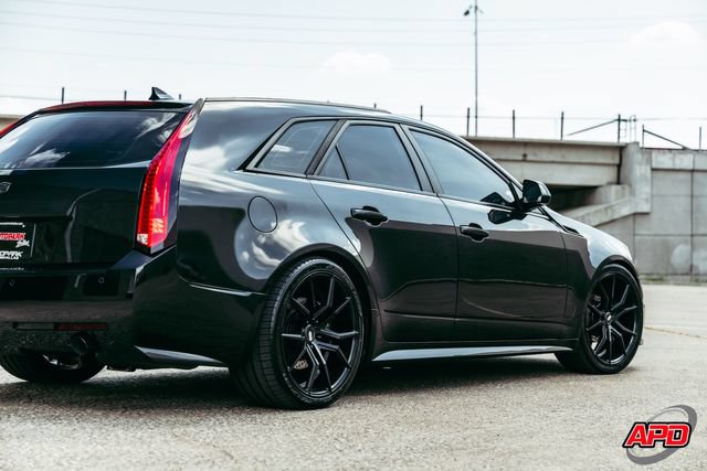 Used 2014 Cadillac CTS V RWD image 55