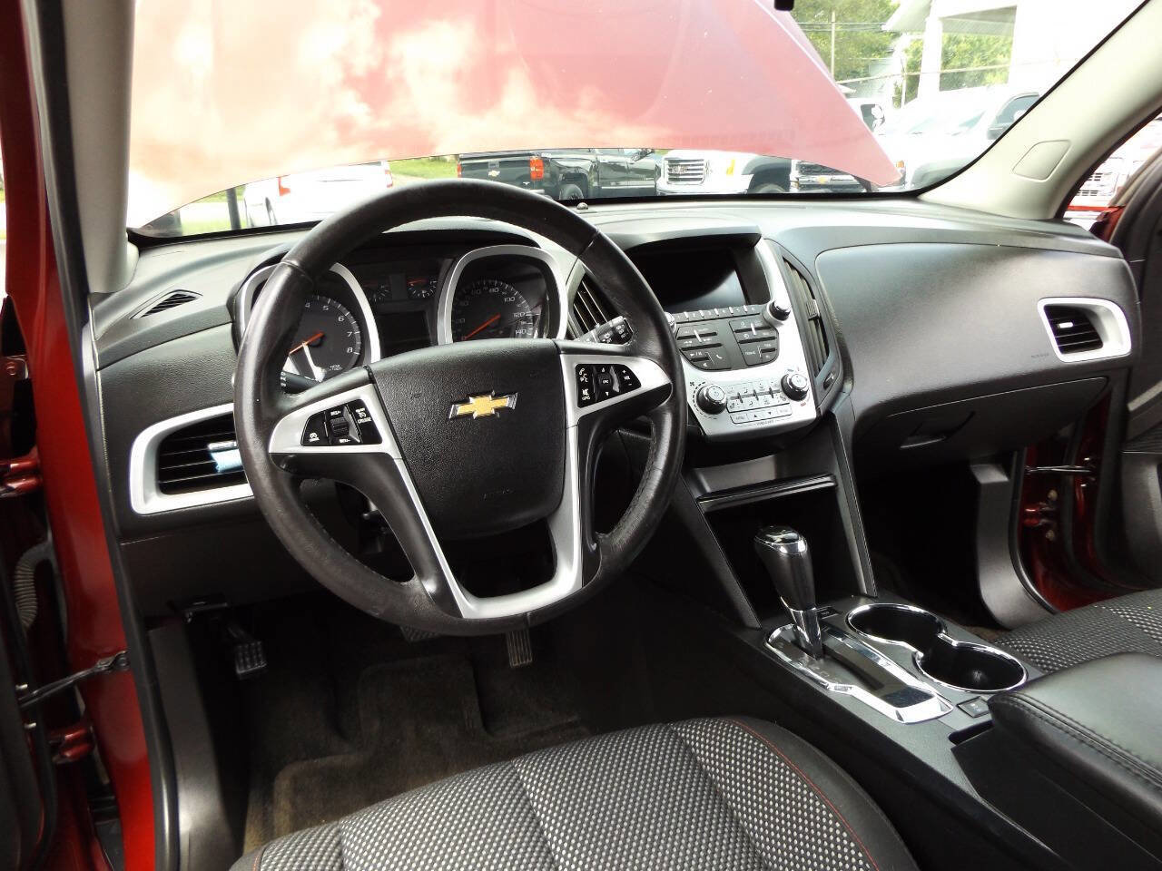 Used 2017 Chevrolet Equinox LT w/ Convenience Package image 17