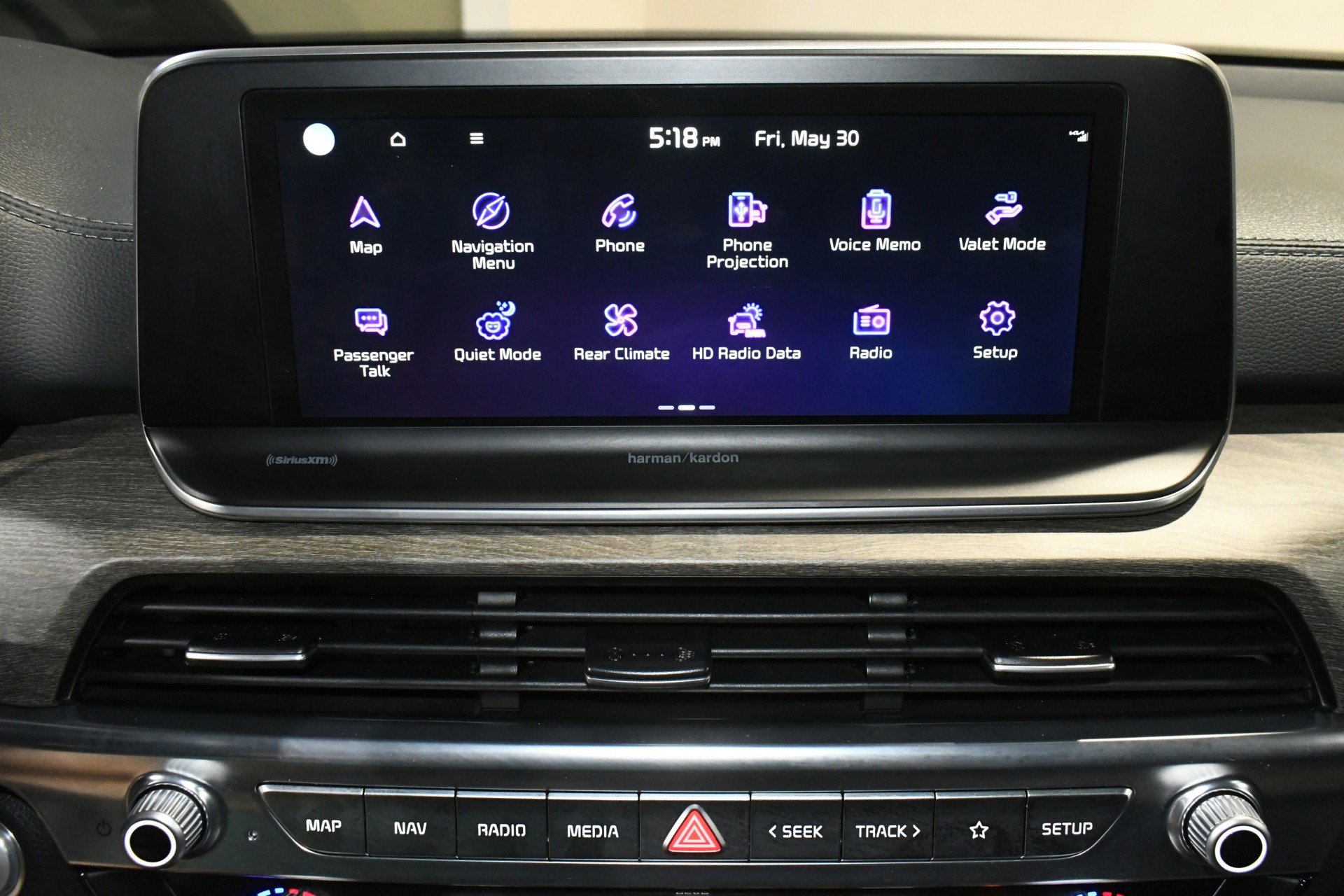 Used 2022 Kia Telluride SX w/ SX Prestige Package image 35