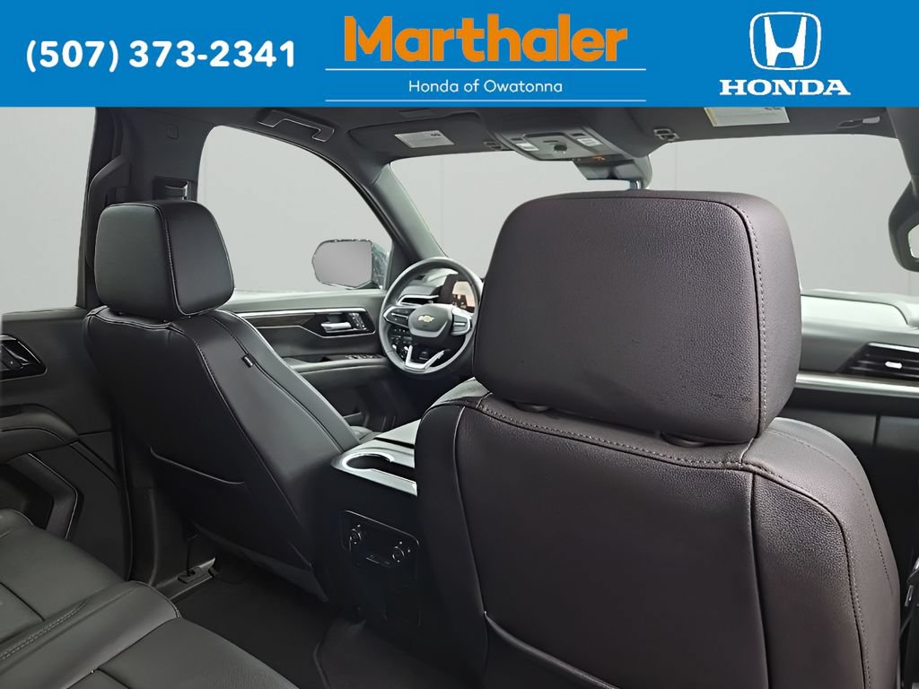 Used 2025 Chevrolet Tahoe LT AWD/4WD image 18