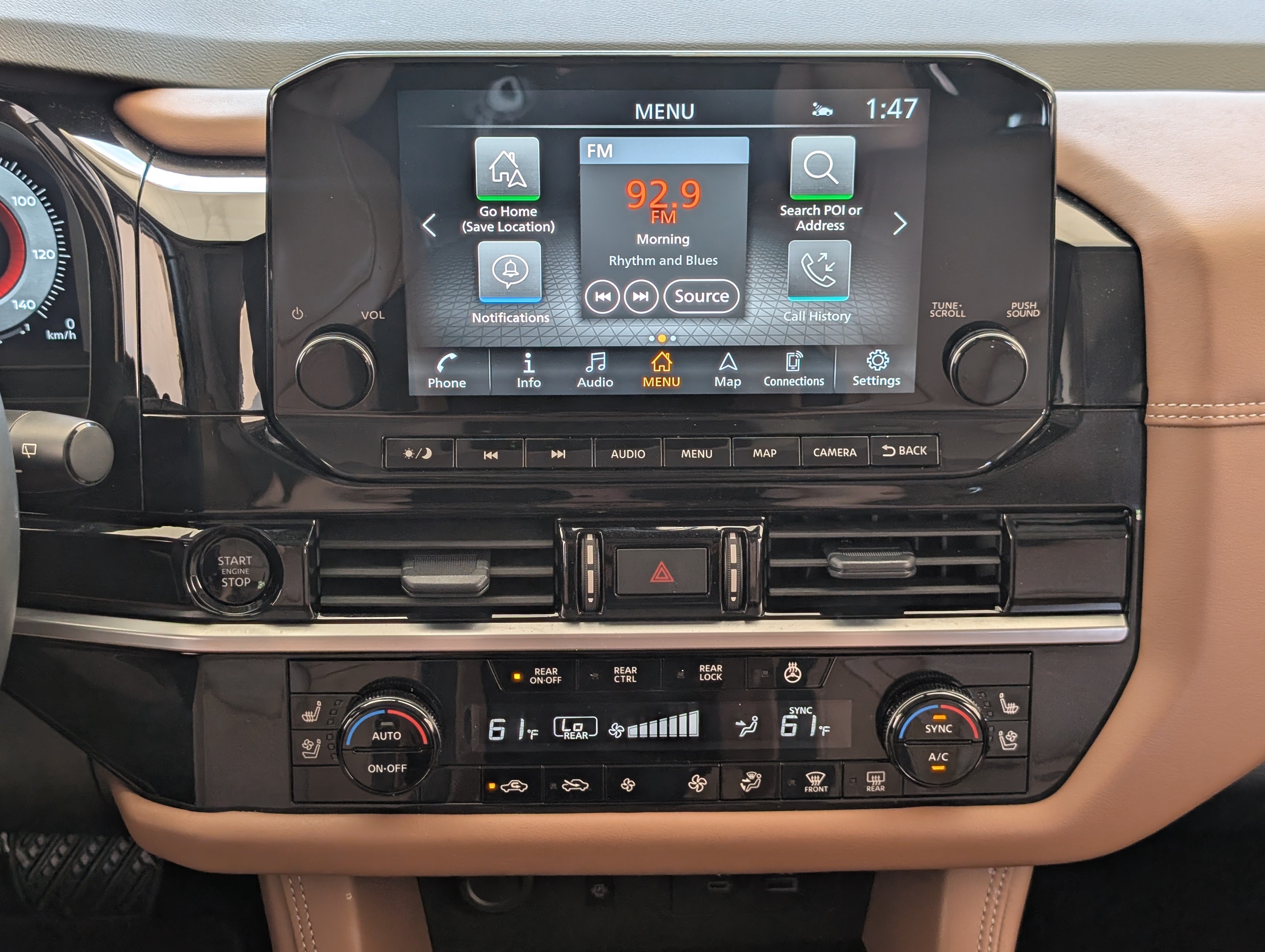 Used 2025 Nissan Pathfinder Platinum w/ Cargo Package FWD image 27
