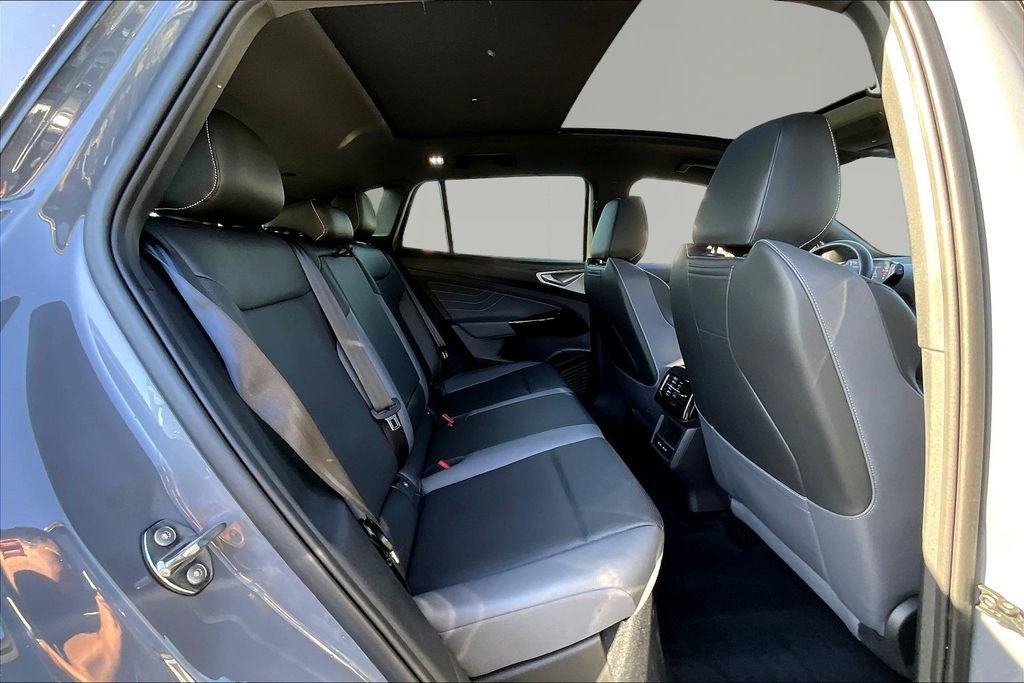 Used 2023 Volkswagen ID.4 Pro S image 24