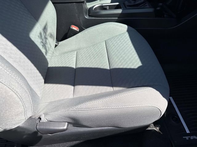 Used 2020 Toyota Tacoma SR w/ SR Convenience Package RWD image 10