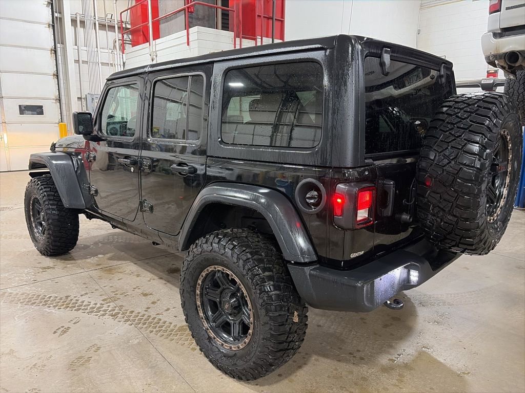 Used 2024 Jeep Wrangler Sport S image 5