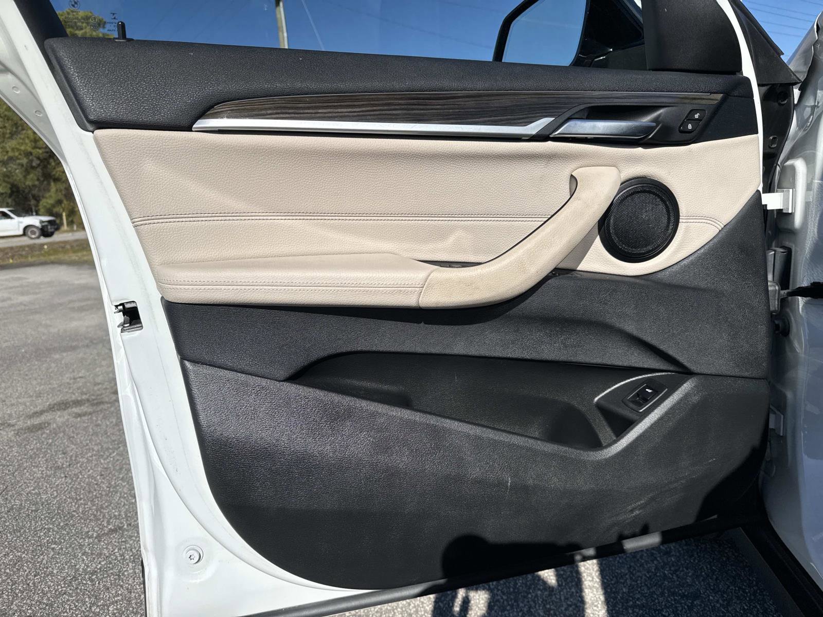 Used 2022 BMW X2 xDrive28i w/ Premium Package image 19