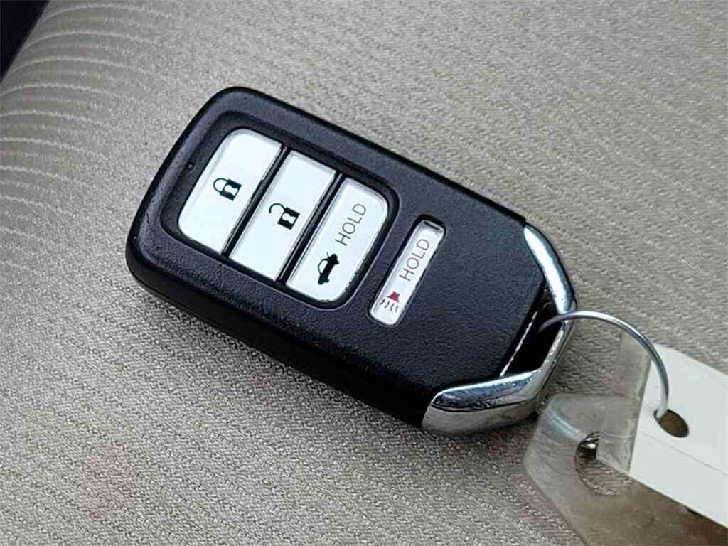 Used 2018 Honda Accord LX image 34