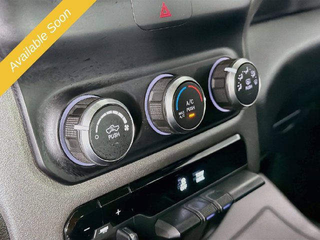 Used 2020 RAM 1500 Tradesman w/ SXT Appearance Group AWD/4WD image 15