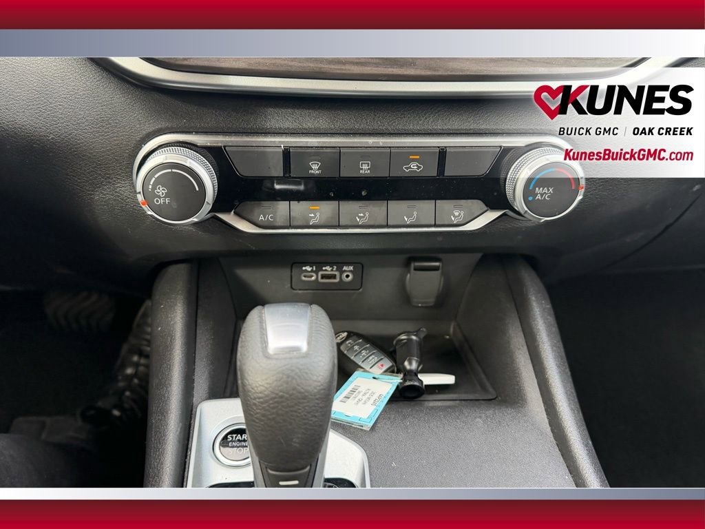 Used 2025 Nissan Altima 2.5 SV image 15