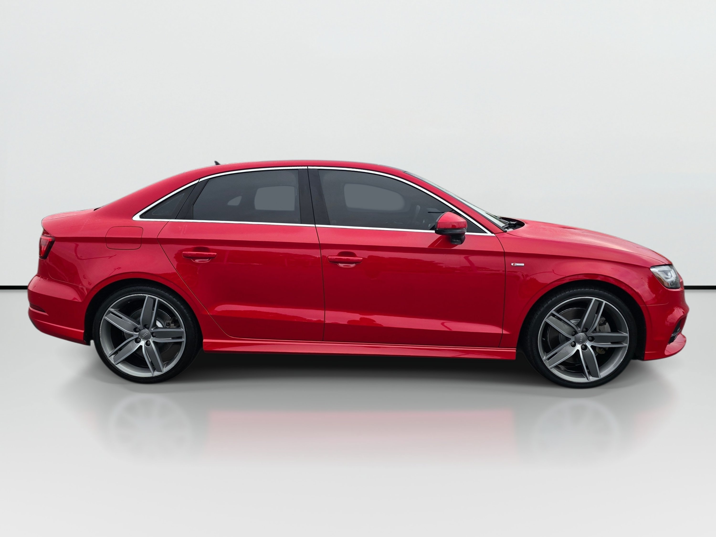 Used 2019 Audi A3 2.0T Premium Plus w/ Premium Plus Package AWD/4WD image 6