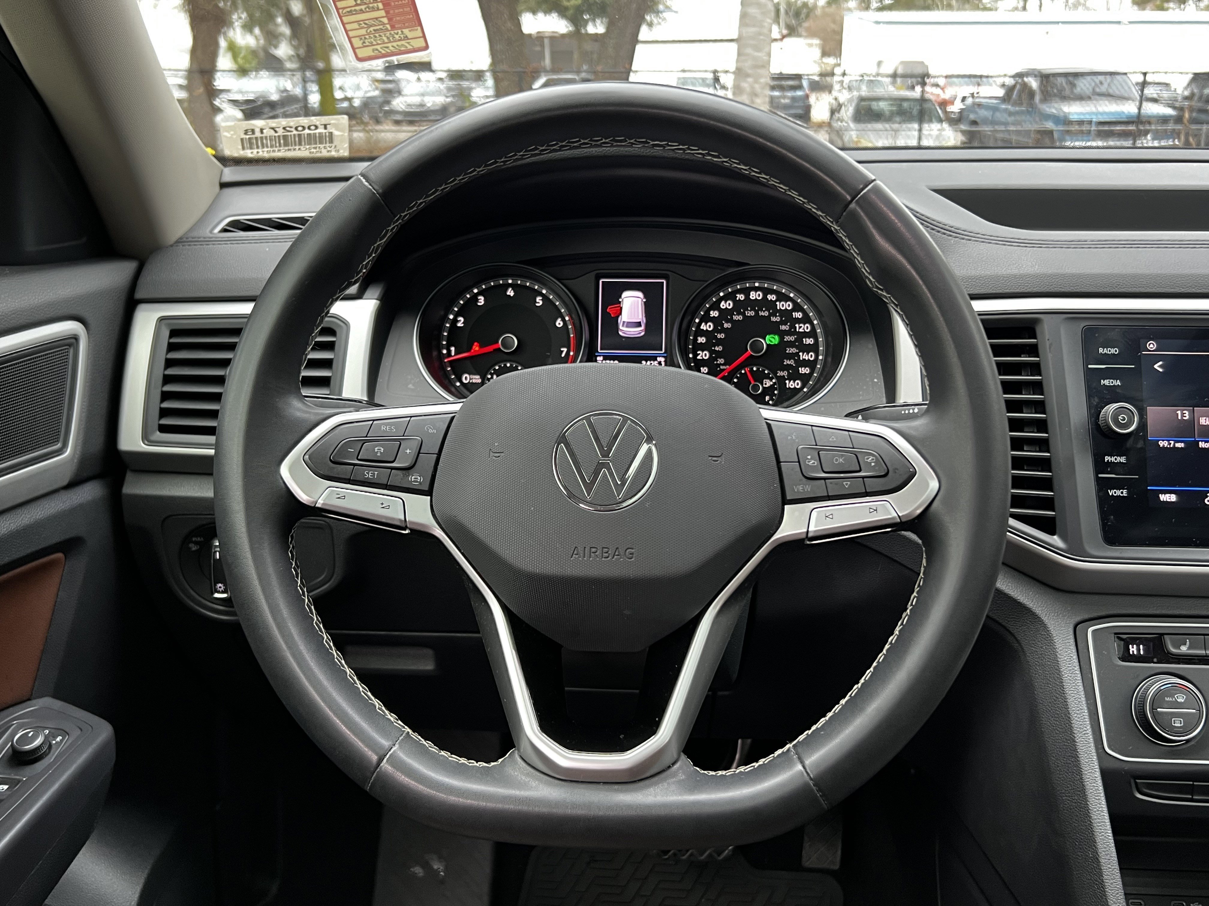 Used 2021 Volkswagen Atlas SE w/ Panoramic Sunroof Package image 33