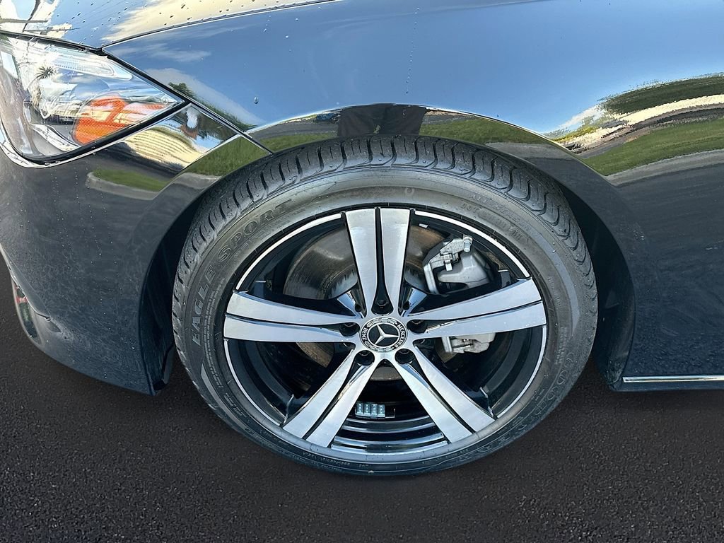 Used 2022 Mercedes-Benz C 300 4MATIC Sedan image 35