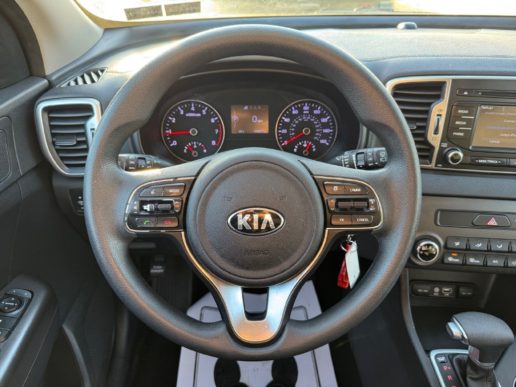 Used 2017 Kia Sportage LX AWD/4WD image 15