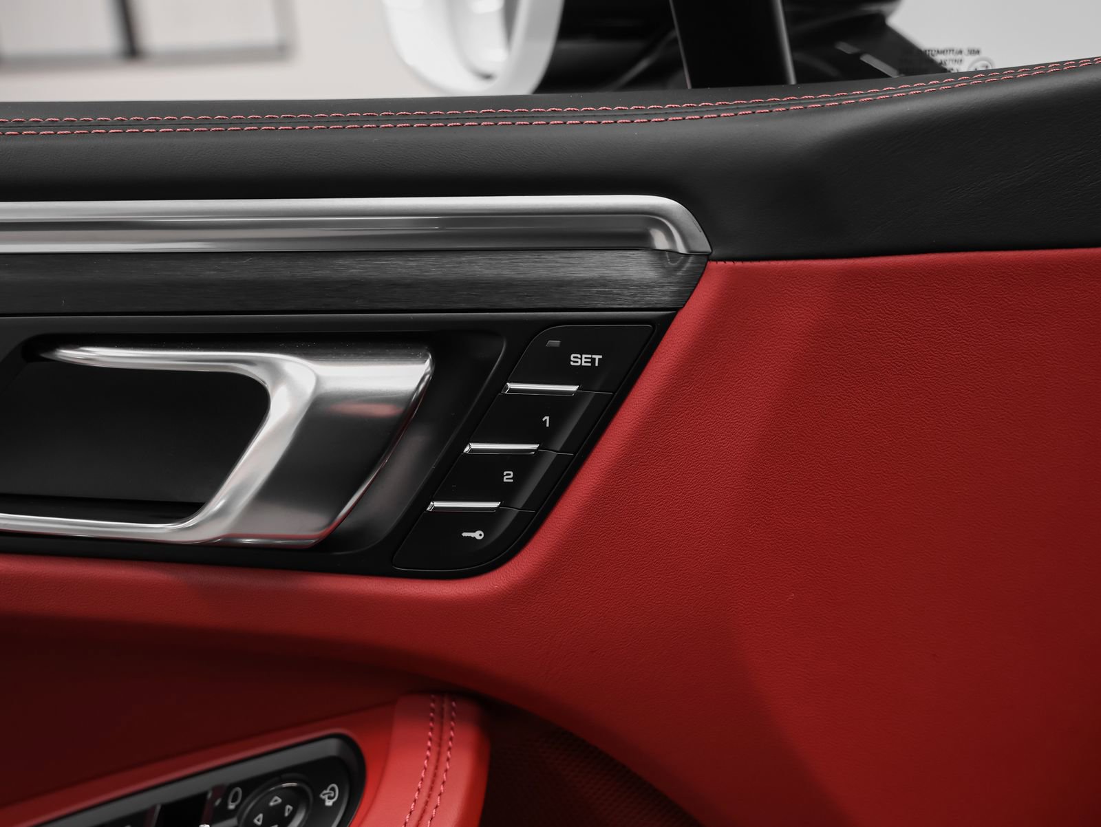 Certified 2022 Porsche Macan GTS image 36