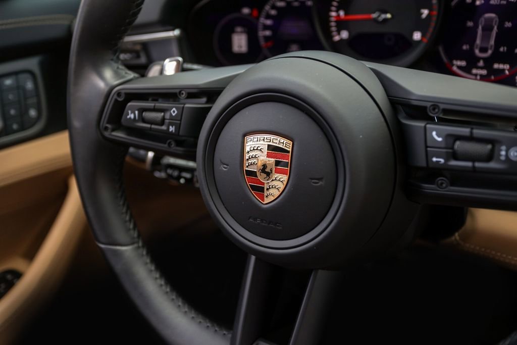 Used 2023 Porsche Panamera Platinum Edition image 26