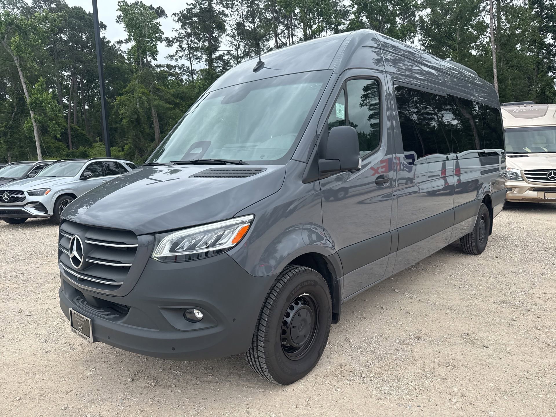 Used 2026 Mercedes-Benz Sprinter 2500 image 8