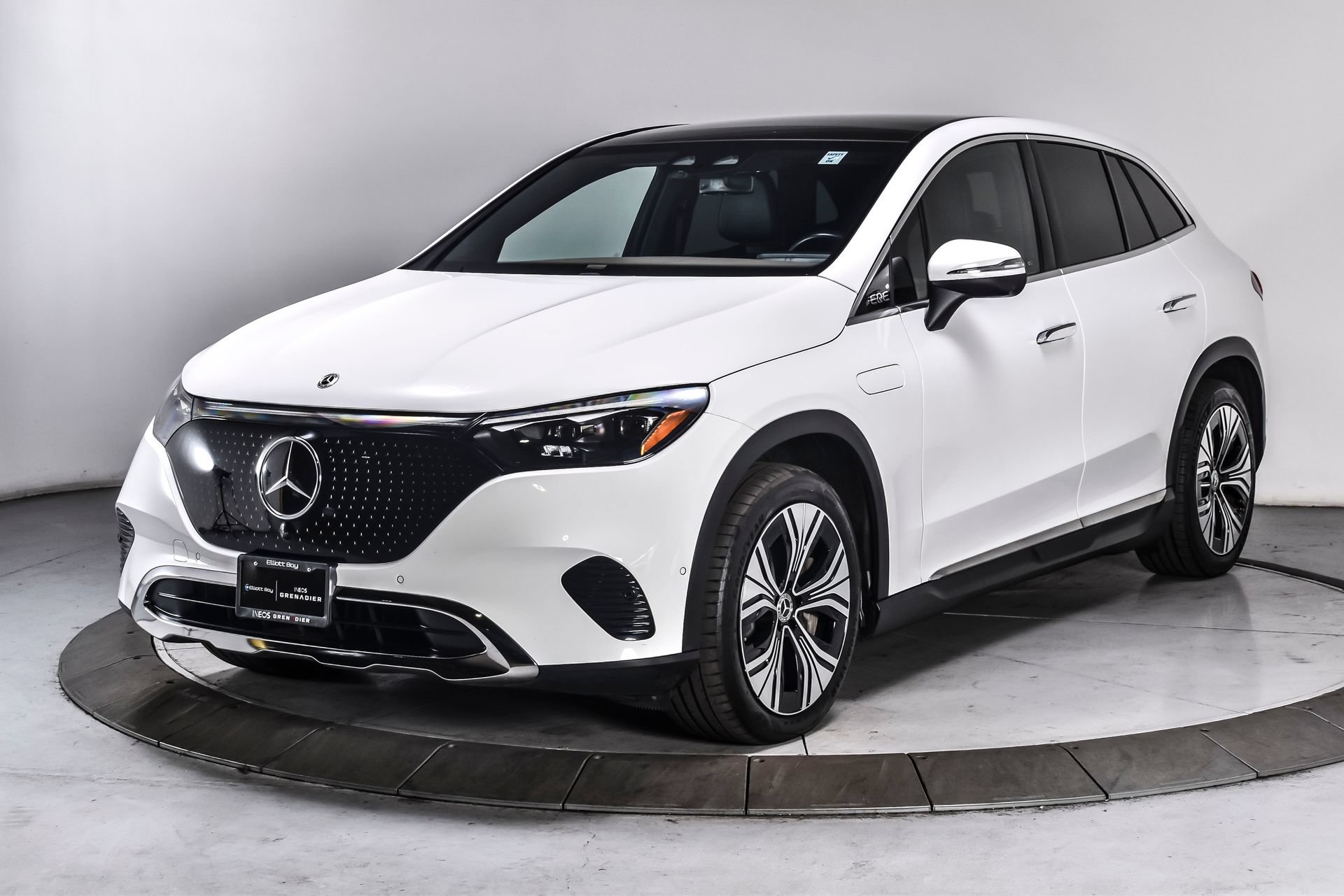 Used 2023 Mercedes-Benz EQE 350+ 4MATIC SUV image 2