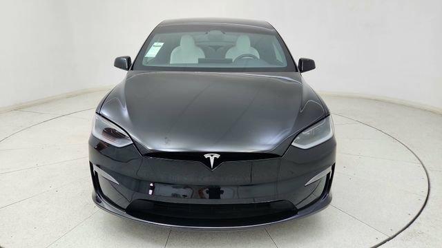 Used 2024 Tesla Model X Plaid image 2