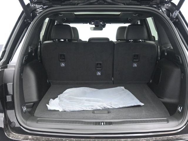 New 2026 Jeep Grand Cherokee Limited w/ Limited Altitude Package RWD image 10