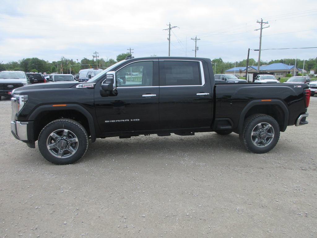 New 2026 GMC Sierra 2500 SLT AWD/4WD image 9