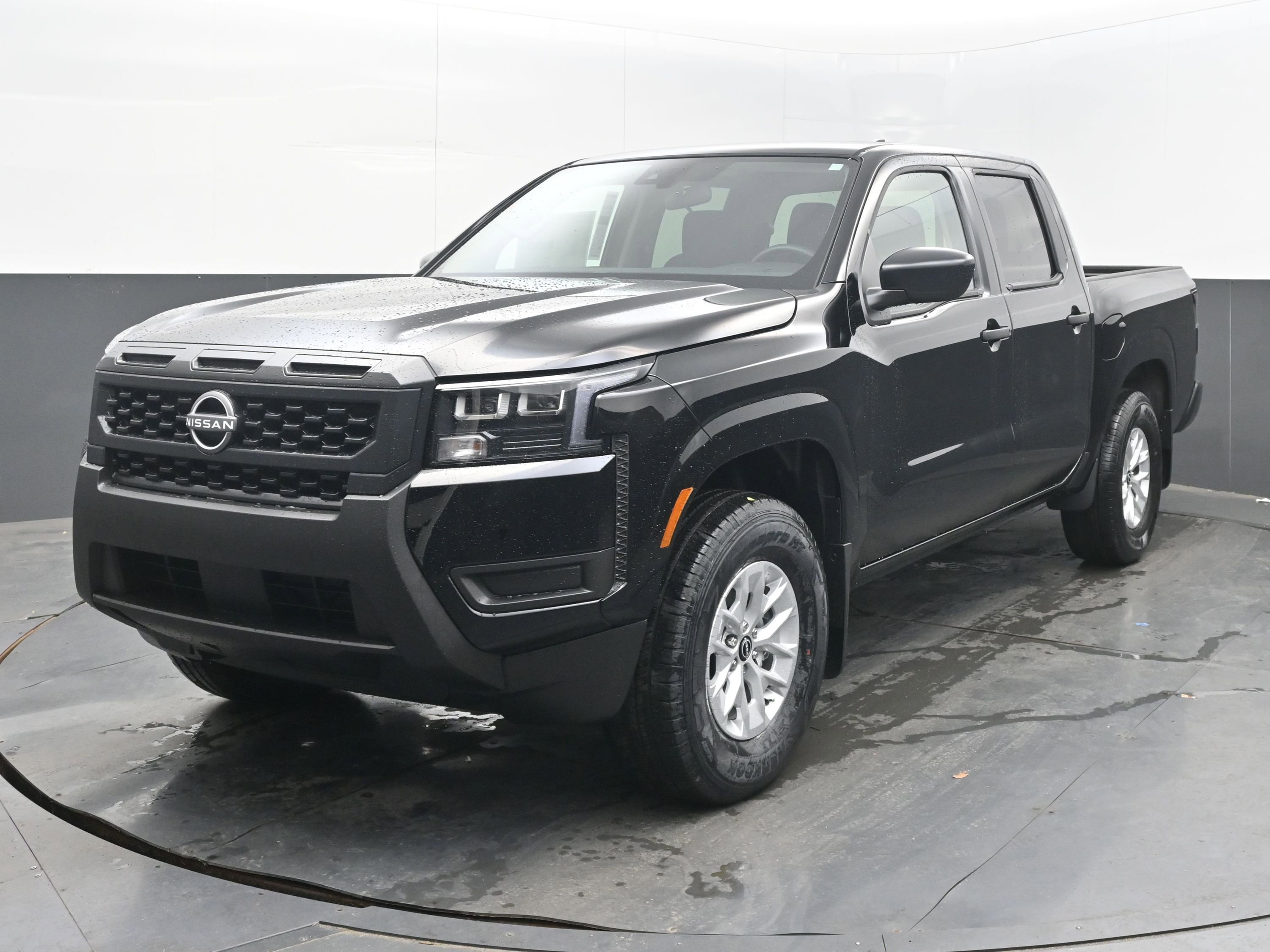 New 2026 Nissan Frontier S w/ Tow Package image 3