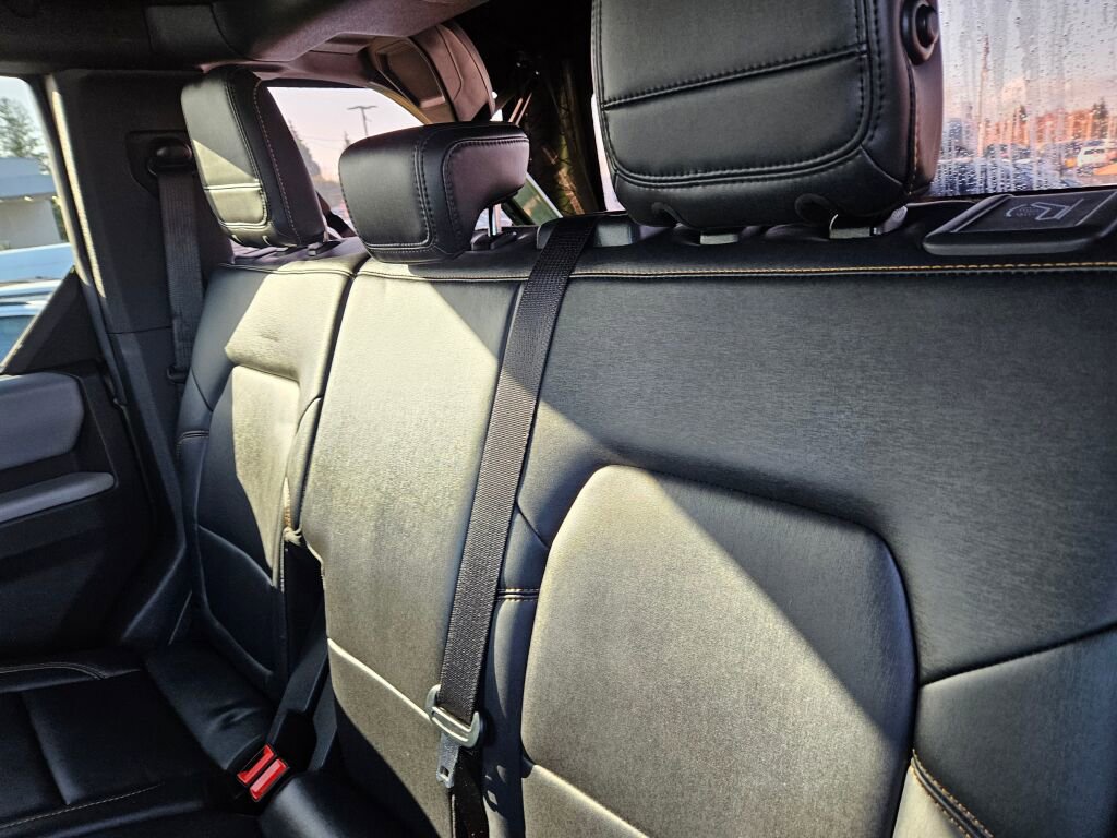 Used 2022 Ford Bronco Badlands w/ Sasquatch Package image 17