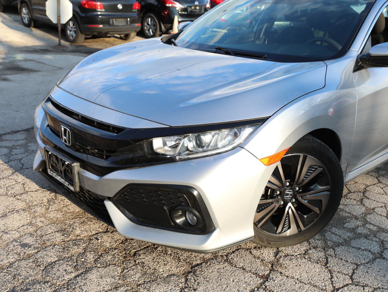 Used 2019 Honda Civic EX image 2