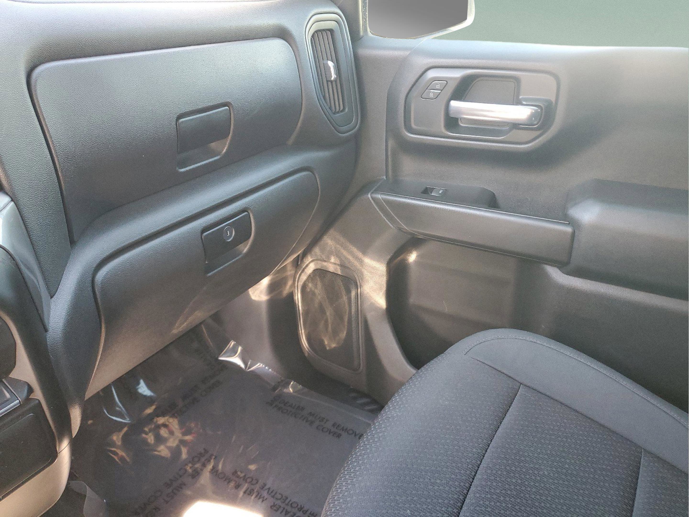 Used 2020 Chevrolet Silverado 1500 Custom w/ Custom Value Package image 20