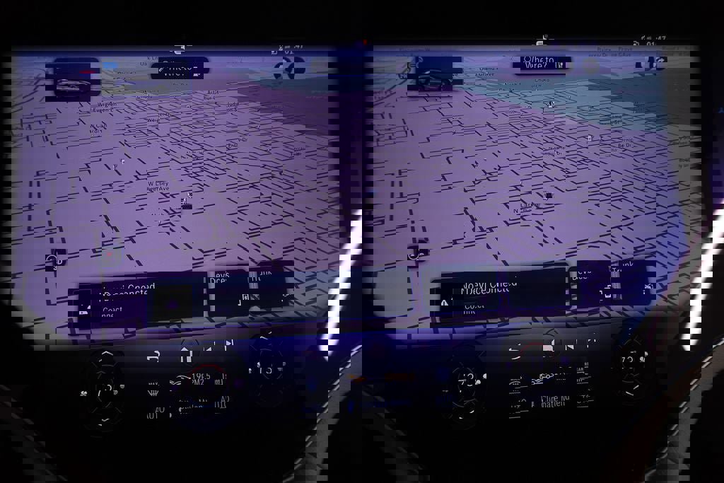 Used 2023 Mercedes-Benz EQS 580 4MATIC SUV image 18