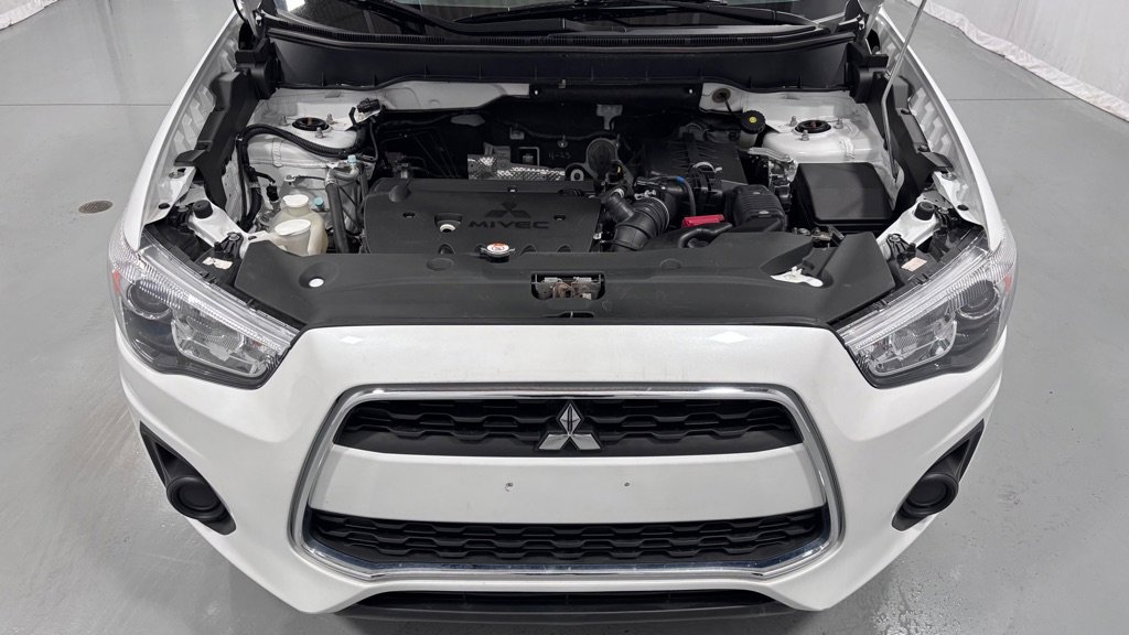 Used 2014 Mitsubishi Outlander Sport ES FWD image 29