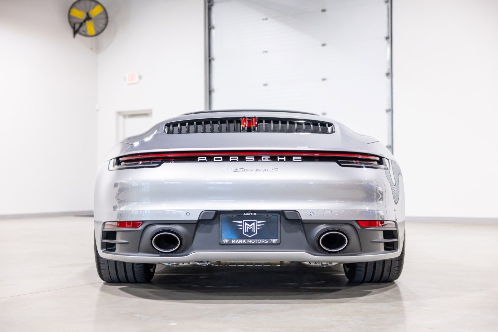 Used 2024 Porsche 911 Carrera S w/ Sport Package image 5