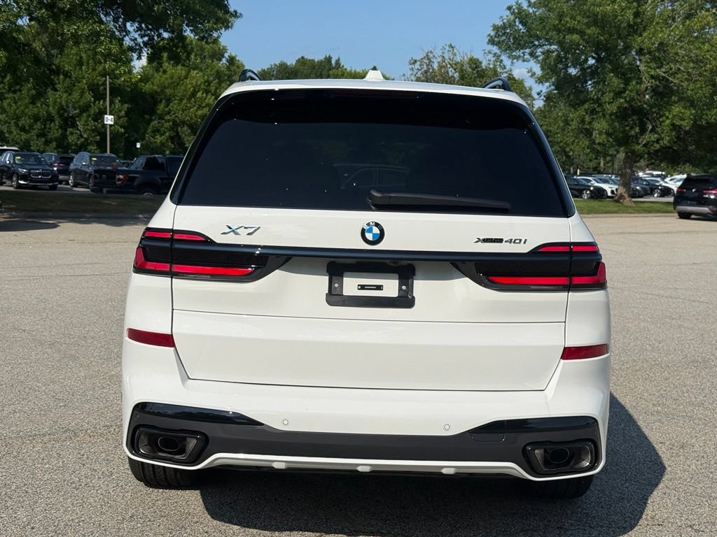 New 2027 BMW X7 xDrive40i w/ Executive Package AWD/4WD image 5